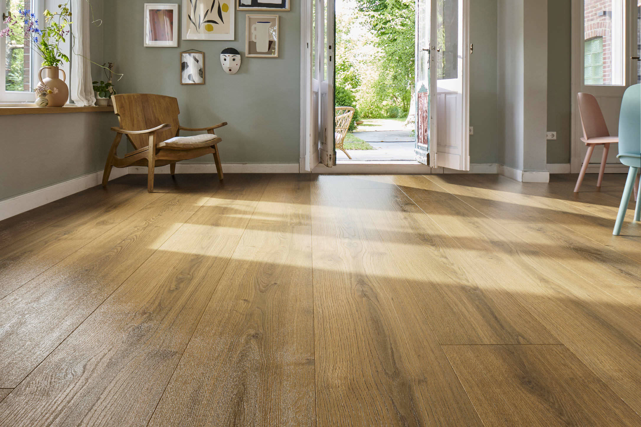 Laminate Floor Tritty 90 Plank 1-Strip 4V Oak Bari Nature