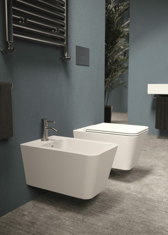 Bidet Hide square wall hung